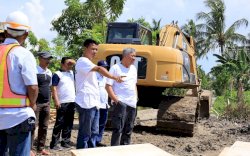 Bupati Pinrang Tinjau Pengerjaan Ruas Jalan, Harap Rampung Dalam Waktu Dekat