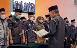 Taufan Pawe Lantik 90 Pejabat Administrator dan Pengawas