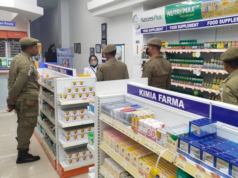 Satpol PP Makassar Mulai Sasar Apotik di Makassar Pantau Peredaran Obat Sirop Anak