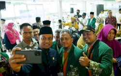 Gubernur Sulsel Lepas 2.400 Peserta dan Penggembira Muktamar Muhammadiyah dan Aisyiah ke Kota Solo