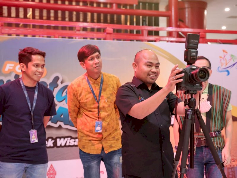 Kembangkan Minat dan Bakat Pelaku Usaha Fotografi, Dispar Gelar  Lomba Foto Pariwisata Kota Makassar 2022