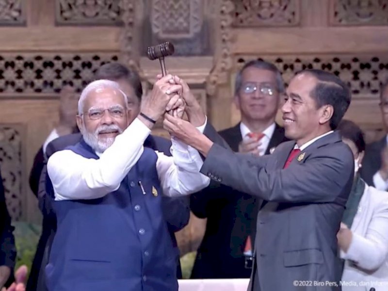 Resmi Berakhir, Indonesia Serahkan Estafet Presidensi G20 ke India