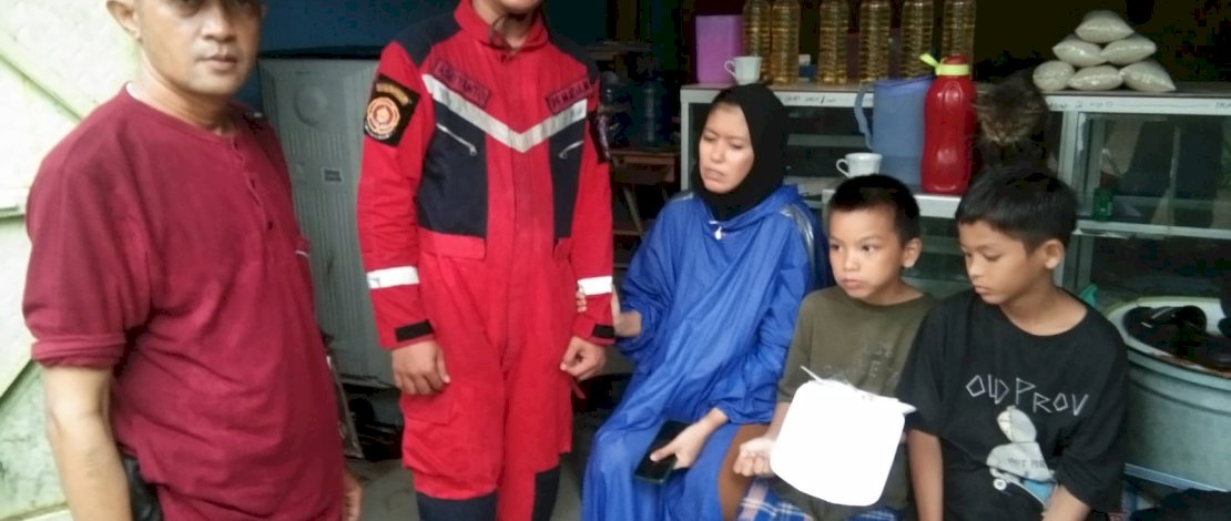 Bocah kakak beradik yang hanyut akibat terbawa arus banjir di Green Sudiang Residence, Kecamatan Biringkanya, sudah ditemukan, Jumat sore, 18 November 2022.