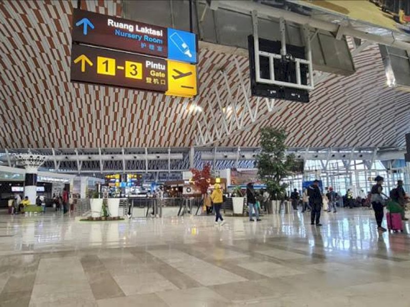 Dampak Cuaca Ekstrem, 14 Pesawat Gagal Mendarat di Bandara Sultan Hasanuddin