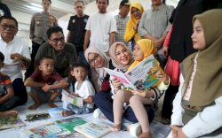 Bakti Sosial FKKM, Fatmawati Rusdi: Terima Kasih Telah Bantu Pemerintah