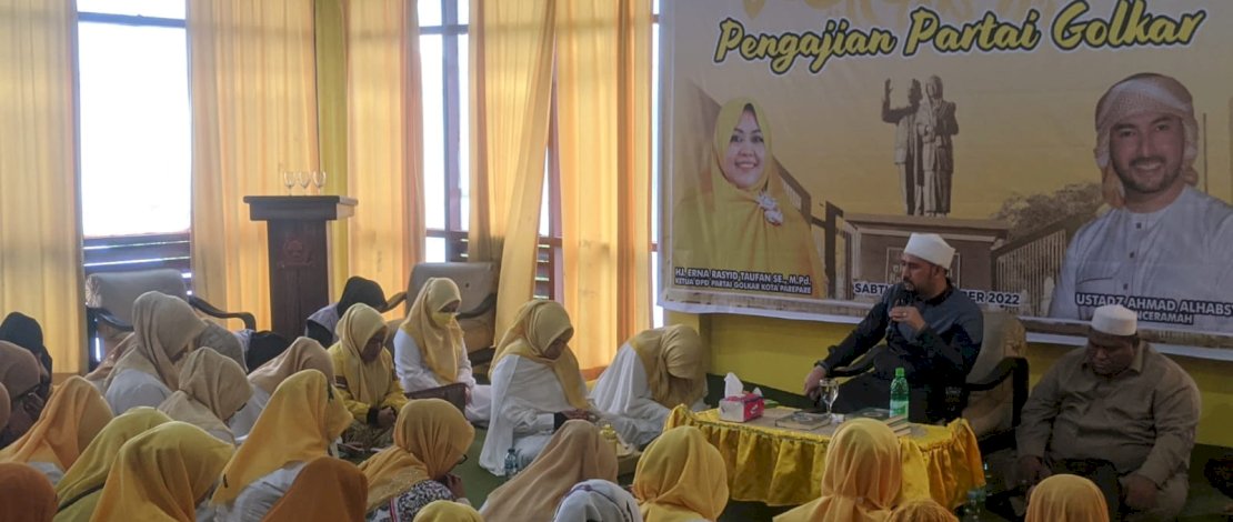DPD II Partai Golkar Parepare kembali menggelar pengajian rutin yang dilakukan sejak kepemimpinan Hj Erna Rasyid Taufan sebagai Ketua DPD II. 
