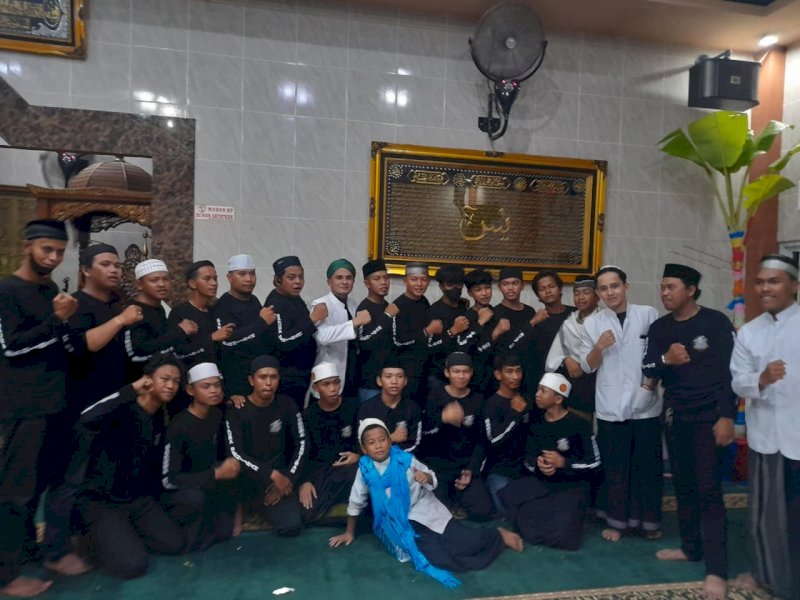 Habibna Makassar Ajak Pemuda-pemudi Kembali ke Agama Lewat Slogan Anak Lorong Hijrah 