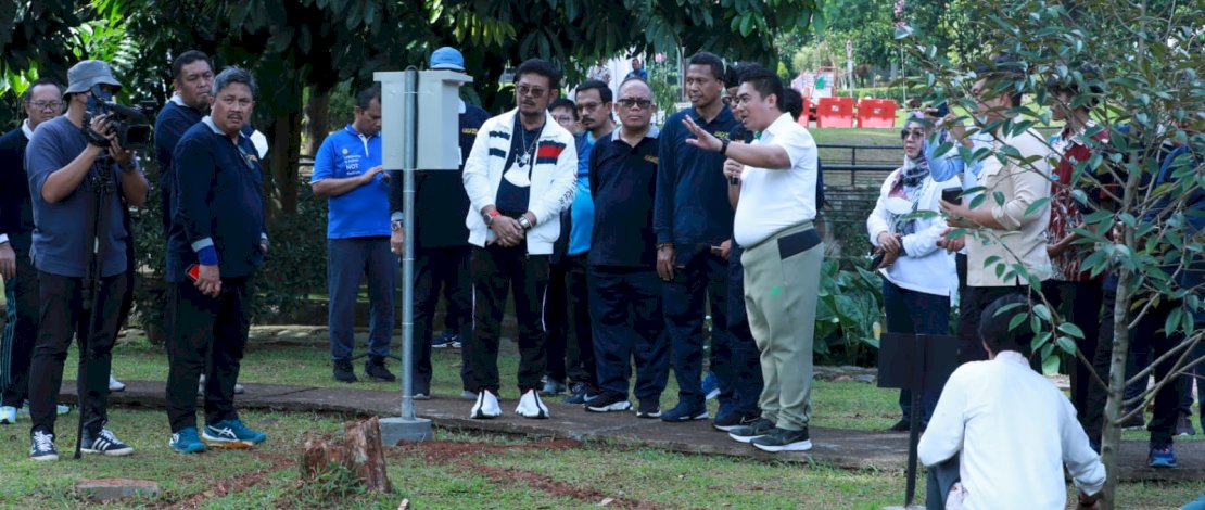 Mentan SYL seusai senam pagi dalam rangka memperingati HUT Korpri yang ke 51 di Halaman Kantor Pusat Kementan, Jumat, 25 November 2022.