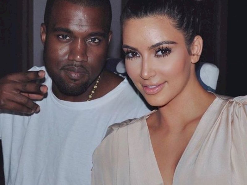 Kanye West Dikabarkan Telah Menikah dengan Seorang Desainer