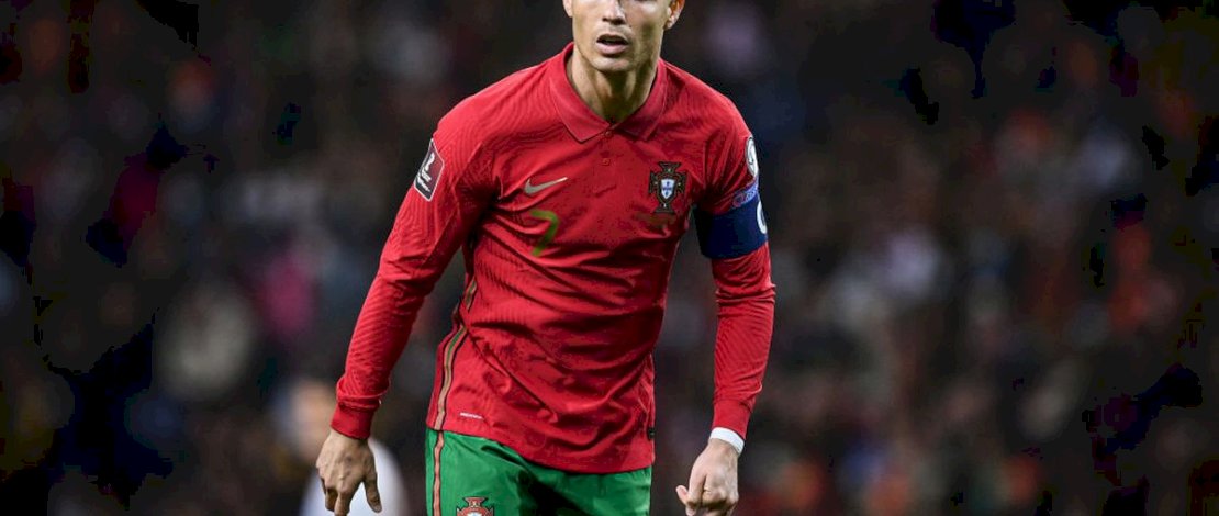 Demam Ronaldo Landa Arab Saudi, Jersey Al Nassr No 7 Laris Dibeli Warga Demam Ronaldo Landa Arab Saudi, Jersey Al Nassr No 7 Laris Dibeli Warga