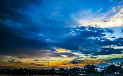 Tak Mesti di Pantai, Ini Surga Tersembunyi Bagi Penikmat Senja di Tengah Kota Makassar