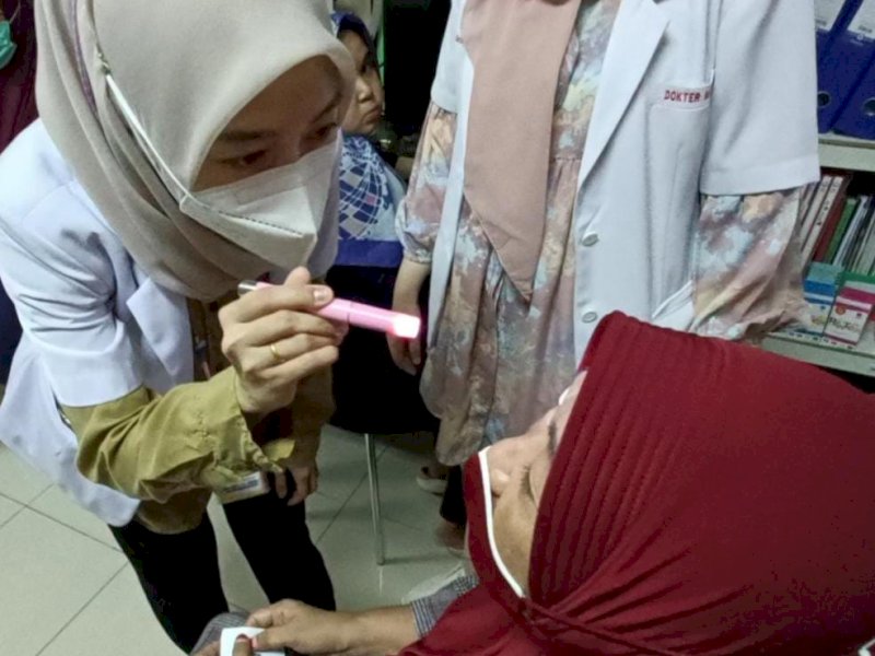 Hari Disabilitas Internasional, Sentra Wirajaya Makassar Gelar Operasi Katarak Gratis