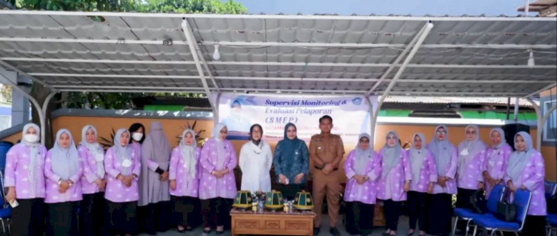 Camat Ujung Pandang, Syahrial Syamsuri, menghadiri kegiatan Supervisi Monitoring Evaluasi Pelaporan (SMEP) Kecamatan Ujung Pandang, Senin, 12 September 2022.