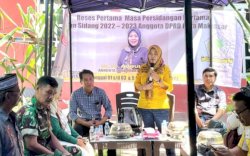 Warga Maricaya Curhat Masalah Pungutan Retribusi Sampah ke Nurul Hidayat