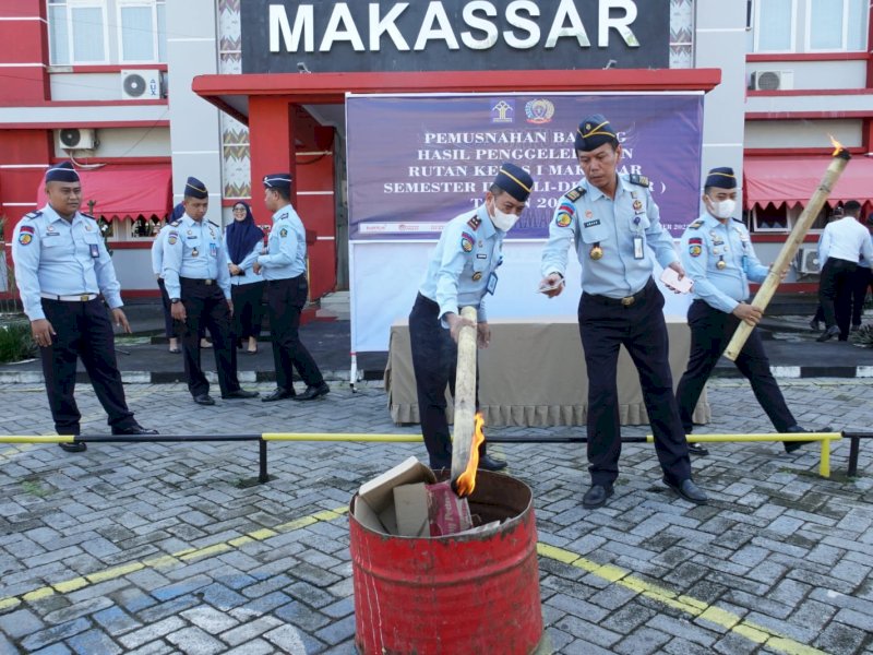 Pegawai Rutan Kelas 1 Makassar Dapat Uang Tunai Jika Temukan Peredaran Narkoba di Dalam Rutan