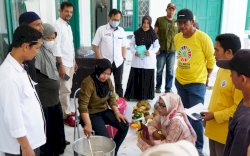 Siasati Pupuk Subsidi Terbatas, Dinas Pertanian Lutra Latih Petani Buat Pupuk Organik di BPP Malbar