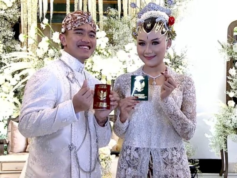 Bulan Madu di Eropa, Kaesang dan Erina di Kawal Paspampres Tapi Ogah Ngaku Anak Presiden