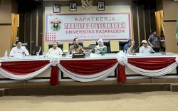 Sambut 2023, Fakultas Peternakan Unhas Gelar Raker di Kantor DPRD Parepare