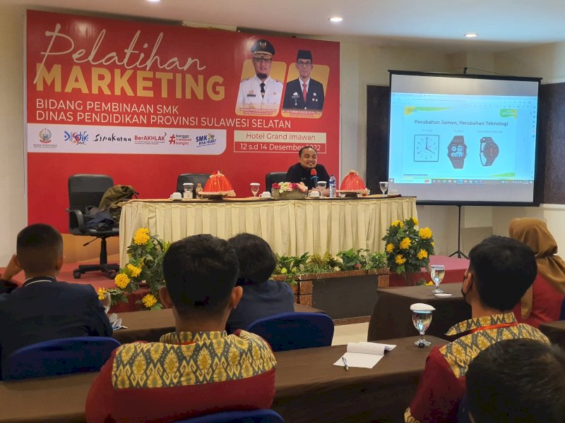 Gojek Berbagi Ilmu Marketing Digital ke Siswa SMK 