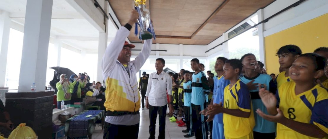 Cari Pesepak Bola Bertalenta, Pemkab Lutra Gelar Kompetisi Olahraga Pelajar 2022 