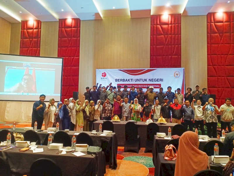 Berulang Tahun ARW Dapat Surprise di Sela-sela Kegiatan Bersama BRIN 