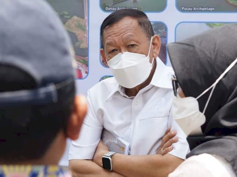Harga Tiket Melambung Jelang Nataru, Hamka B Kady Warning Maskapai Penerbangan
