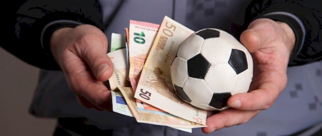 Gila! Perputaran Uang dalam Judi Bola Piala Dunia Bisa untuk Subsidi BBM RI Setahun