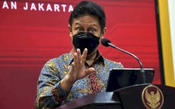 Pelaku Perjalanan Nataru Wajib Vaksin Covid 19