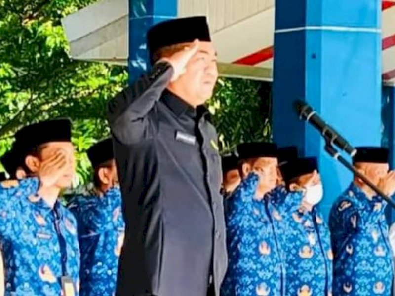 Jadi Inspektur Upacara Hari Bela Negara, Ketua DPRD Maros Ingatkan ASN Agar Terus Maksimalkan Pelayanan