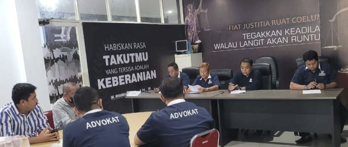 Usai Rapat Kepengurusan, 2 Oknum Anggota Peradmi Bakal Disidang Mahkamah Etik Usai Rapat Kepengurusan, 2 Oknum Anggota Peradmi Bakal Disidang Mahkamah Etik