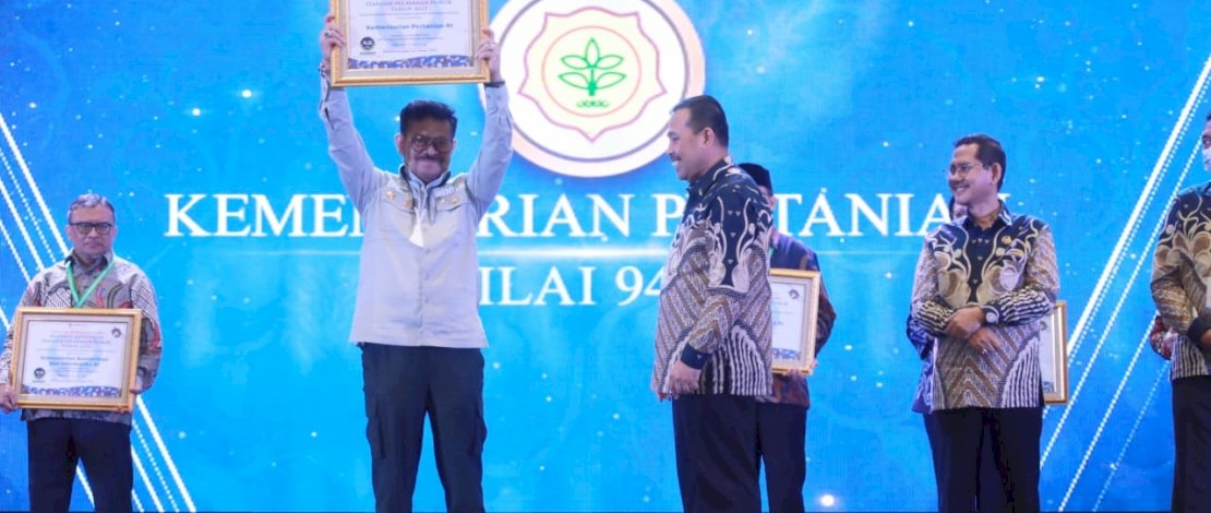 Kementerian Pertanian (Kementan) dianugrahi predikat kepatutan pelayanan publik tahun 2022 oleh lembaga negara Ombudsman RI atas capaian kinerja yang sangat memuaskan.