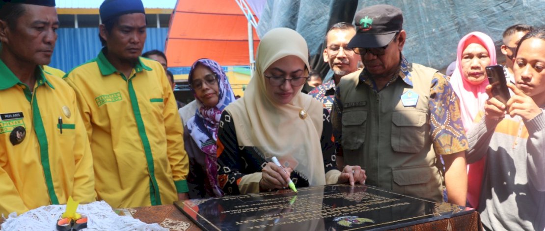 Resmikan Lumbung Pangan Gapoktan Awo-Awo, Bupati Minta Siapkan Cadangan Minimal 5 Ton