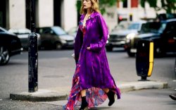 10 Tren Fashion 2023, dari Dominan Ungu hingga Banyak Bulu 