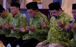 Danny Pomanto Bersama Seribu Pengurus Masjid Se - Kota Makassar Gelar Doa Bersama 