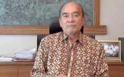 Siswono Yudo Husodo Hengkang dari NasDem