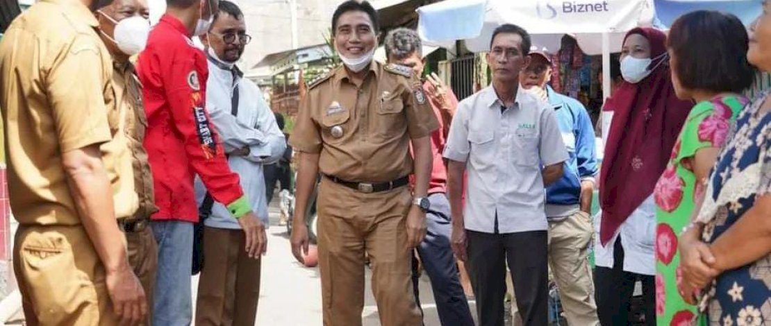 Camat Makassar Akbar Yusuf Dampingi  Kepala DKP Pantau Pilot Project Longwis 