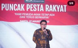 Hadiri Malam Pesta Rakyat Barabaraya Selatan,Camat Makassar Ajak Warga Aktif di Longwis