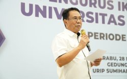 Banyak Berkontribusi dalam Pembangunan, Aslam Patonangi Apresiasi Alumni Unibos