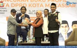 DPRD Makassar Launching Buku Kumpulan Profil Anggota Dewan