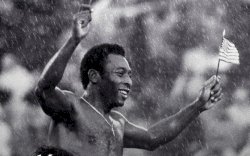 Legenda Sepak Bola Brasil Pele Meninggal Dunia 
