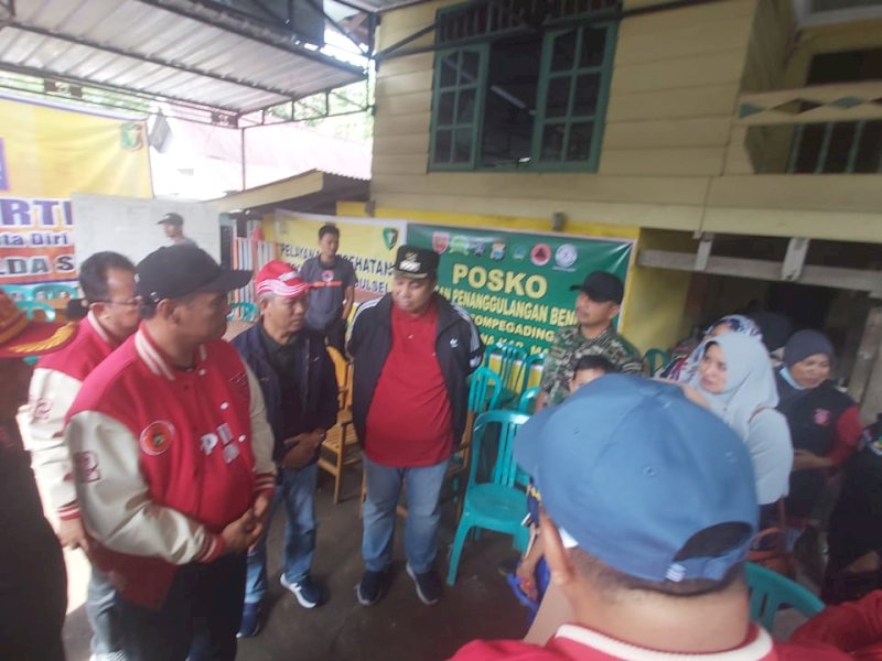 PP IKA Unhas Kunjungi Lokasi Longsor di Maros