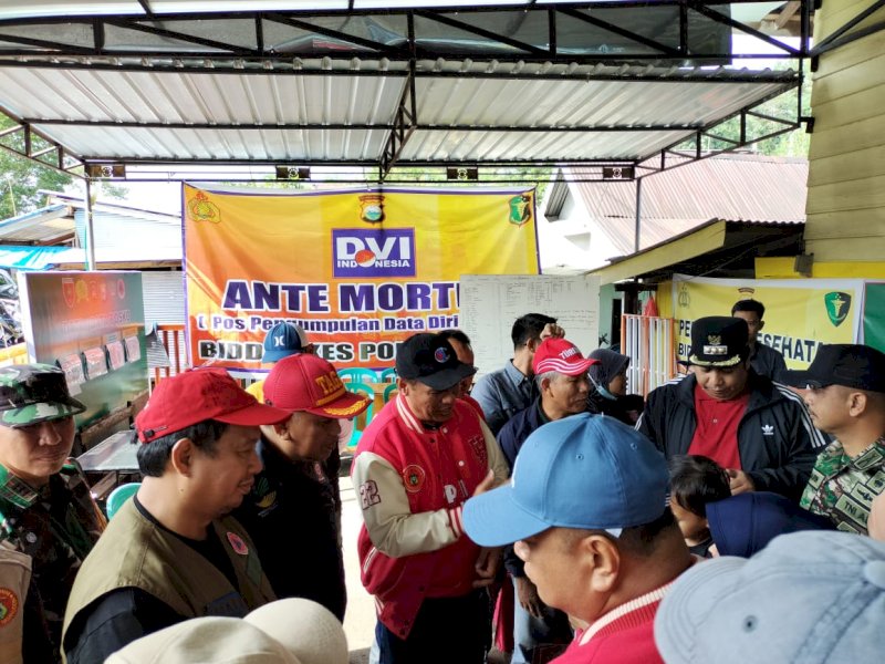 Bersama AAS Foundation, IKA Unhas Sulsel Sebar 23 Ribu Paket Bantuan Bencana