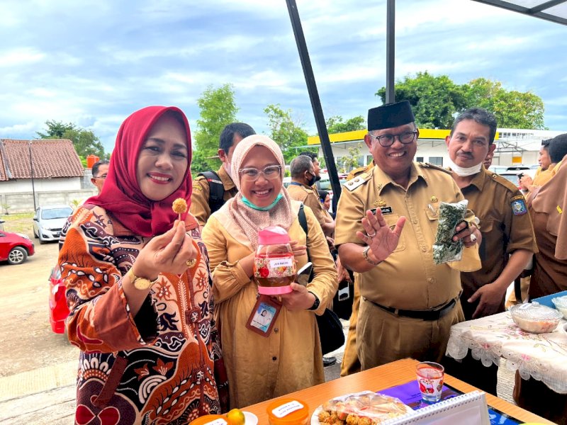 Cegah Stunting, Wabup Soppeng Pamerkan Menu Bergizi Kreasi 31 Kampung KB