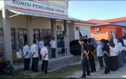 1.759 Warga Jeneponto Lamar Adhoc PPS, Rekomendasi Kades Tidak Berlaku