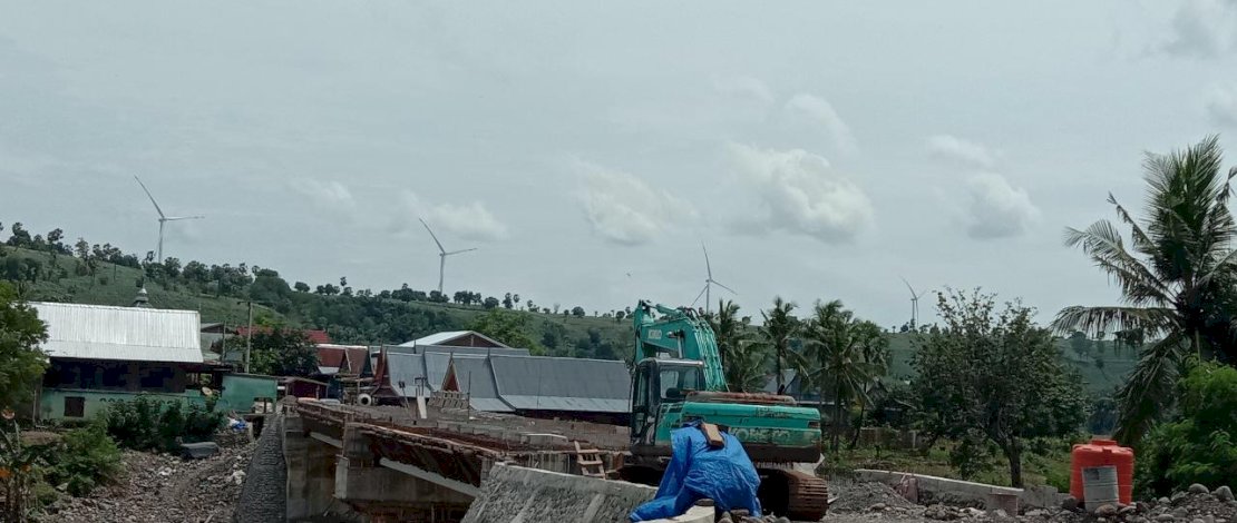 Pengerjaan Jembatan Munte Jeneponto Diduga Mangkrak, Masyarakat Protes
