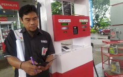 Harga BBM Nonsubsidi Turun, SPBU di Makassar Patuh