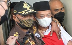 Pelaku Ruda Paksa dan Exploitasi Terhadap 13 Santriwati Dijatuhi Hukum Mati