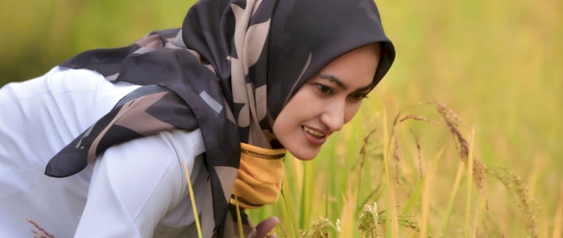 Masyarakat Lutra Puas Dipimpin Indah 