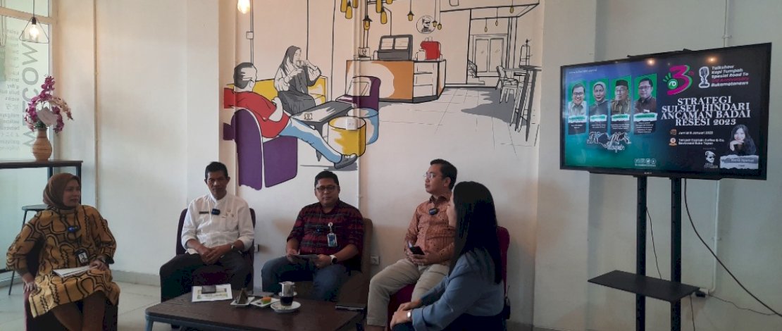 Talkshow Kopi Tumpah Special Road to 3rd Anniversary Bukamatanews, yang dilaksanakan di Captain Coffee Makassar, Jumat, 6 Januari 2022.