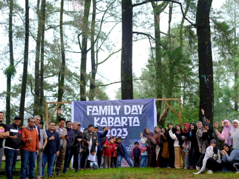 Pererat Kebersamaan, Warga Cluster Andalas Bukit Baruga Gelar Family Gathering 